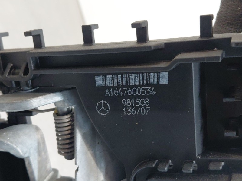 Recambio de cerradura puerta trasera izquierda para mercedes-benz clase gl (x164) 4-matic referencia OEM IAM A1647302935  