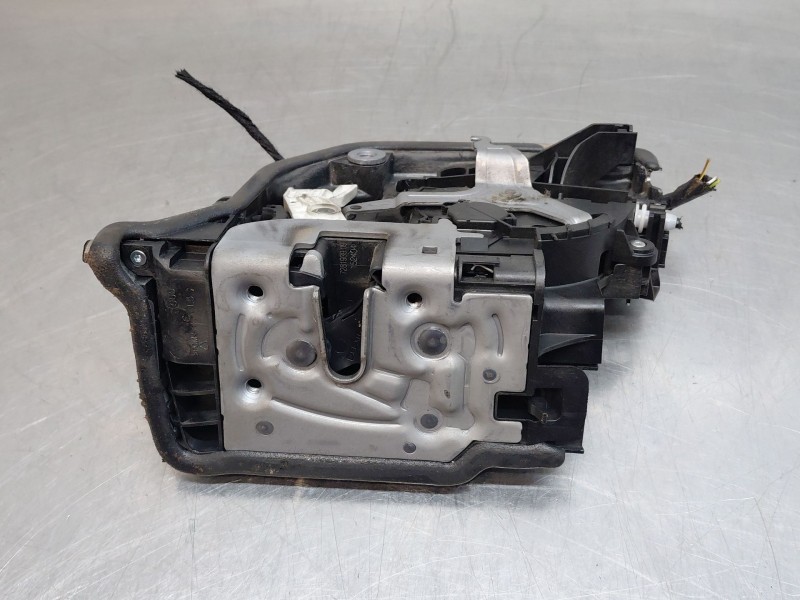 Recambio de cerradura puerta trasera izquierda para bmw 2 gran tourer (f46) 218 d referencia OEM IAM 51227281939  