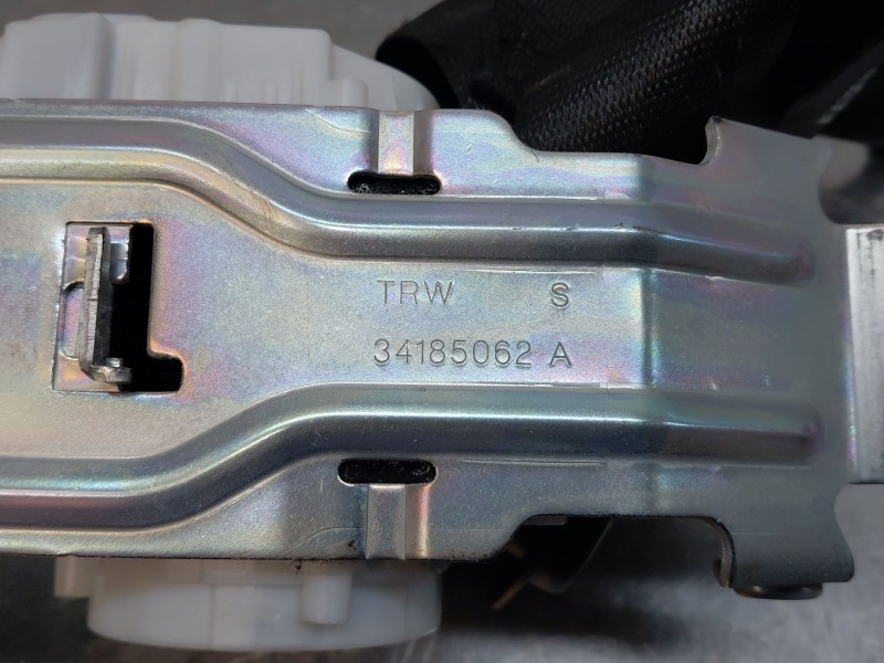 Recambio de cinturon seguridad trasero izquierdo para bmw 2 gran tourer (f46) 218 d referencia OEM IAM 72117332235  