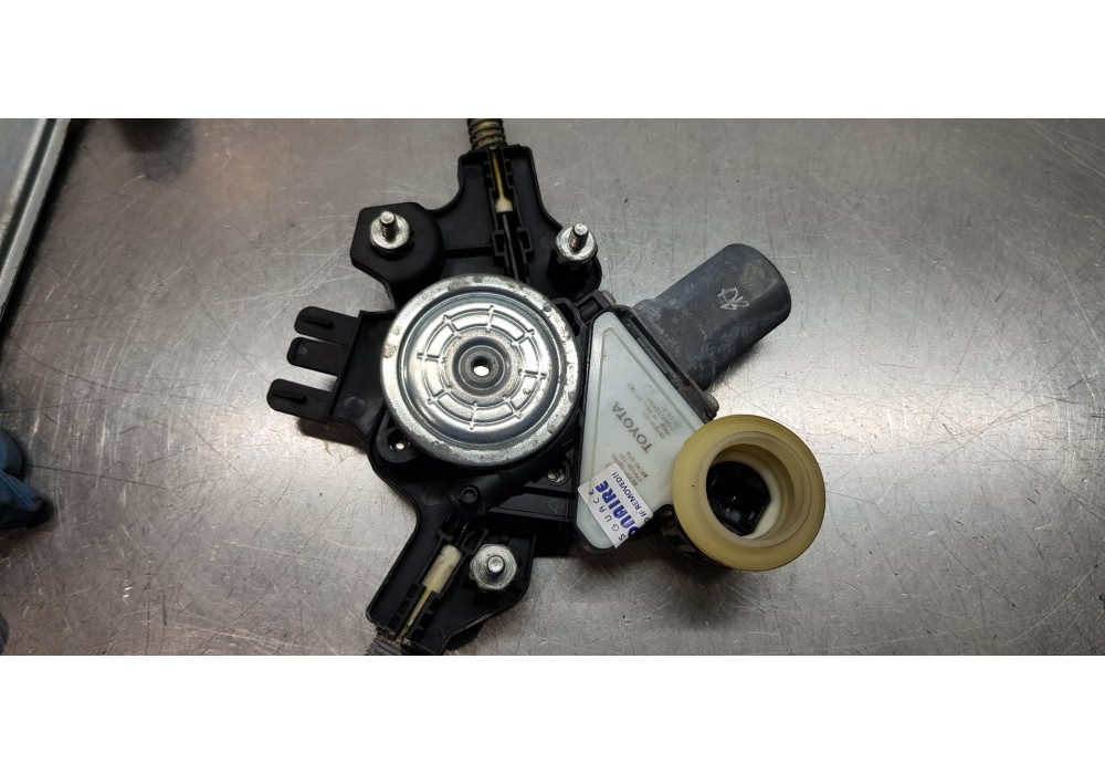 Recambio de elevalunas delantero izquierdo para toyota corolla touring sports (e21) hybrid advance referencia OEM IAM 6982002741