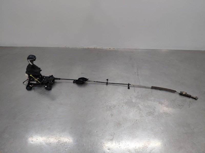Recambio de pomo palanca cambio para bmw 2 gran tourer (f46) 218 d referencia OEM IAM 25168483098  