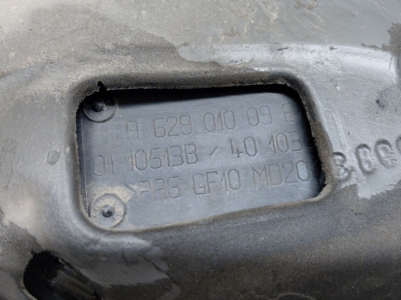Recambio de tapa motor para mercedes-benz clase gl (x164) 4-matic referencia OEM IAM A6290100967  