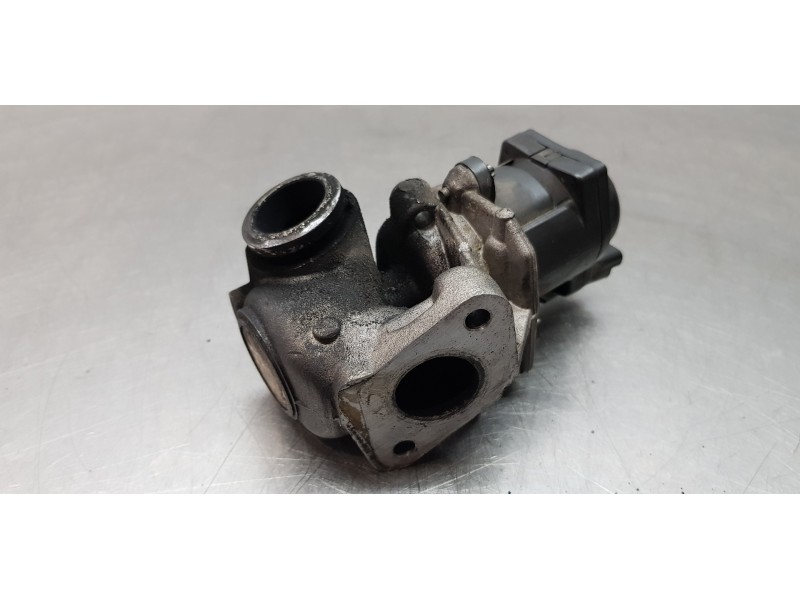 Recambio de valvula egr para citroen c4 berlina vtr plus referencia OEM IAM 1618NR  
