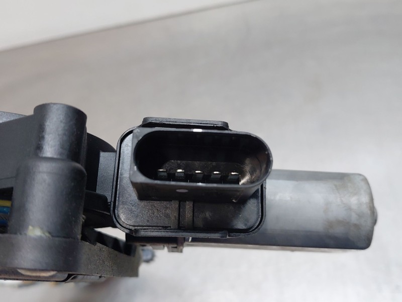 Recambio de elevalunas delantero izquierdo para bmw 2 gran tourer (f46) 218 d referencia OEM IAM 51337490195  