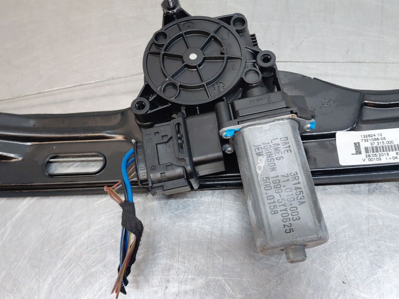 Recambio de elevalunas trasero derecho para bmw 2 gran tourer (f46) 218 d referencia OEM IAM 51337490198  