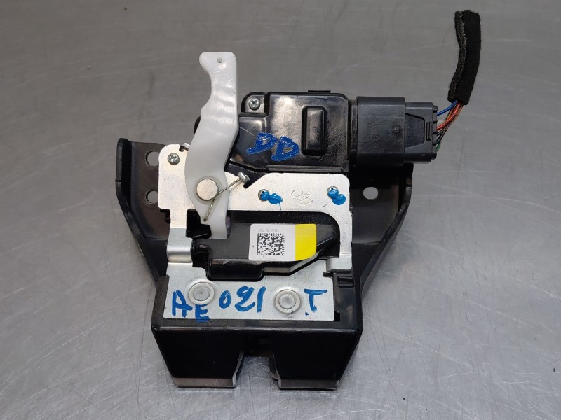 Recambio de cerradura maletero / porton para kia xceed drive referencia OEM IAM   