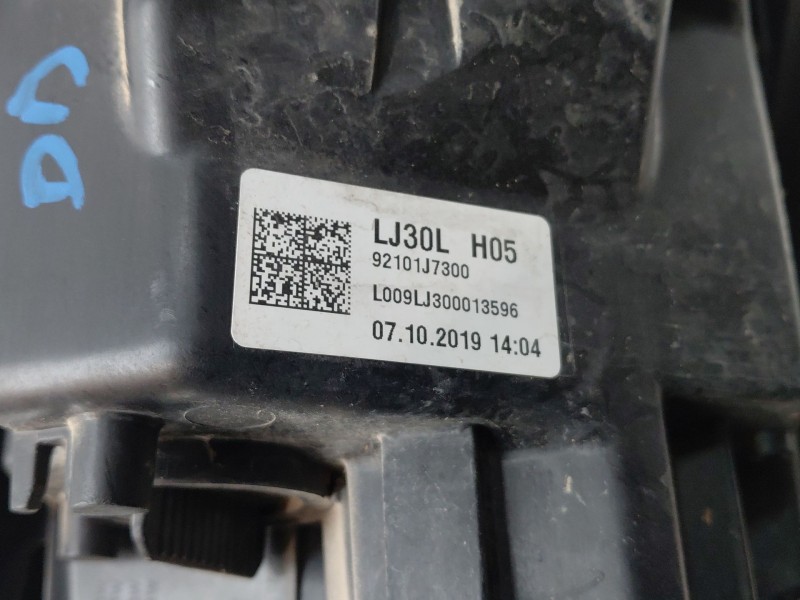 Recambio de faro izquierdo para kia xceed drive referencia OEM IAM   