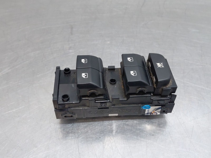 Recambio de mando elevalunas delantero izquierdo para kia xceed drive referencia OEM IAM   