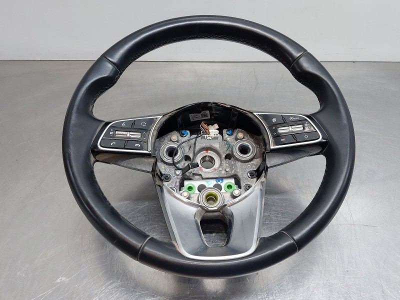 Recambio de volante para kia xceed drive referencia OEM IAM   