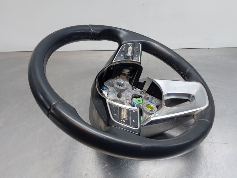 Recambio de volante para kia xceed drive referencia OEM IAM   