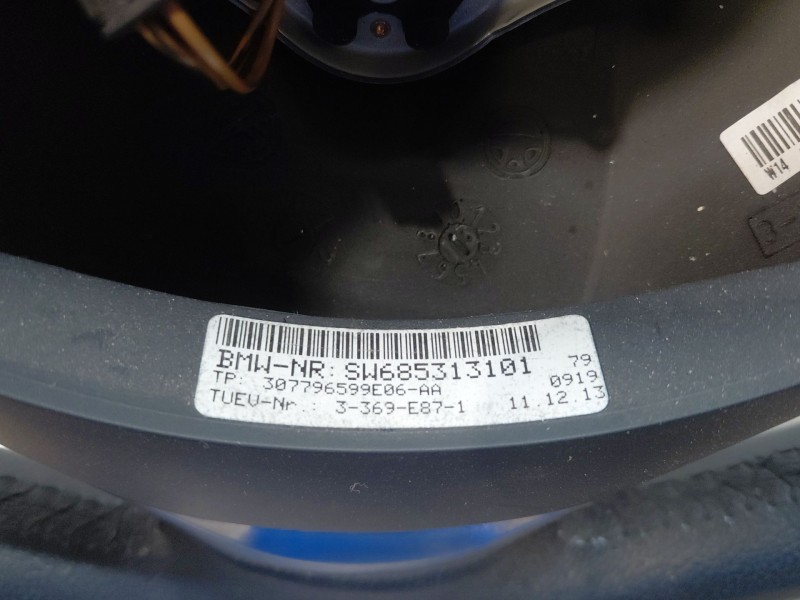 Recambio de volante para bmw x1 (e84) sdrive 18 d referencia OEM IAM   