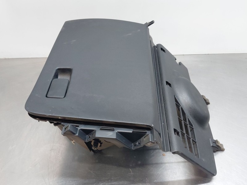 Recambio de guantera para kia xceed drive referencia OEM IAM   