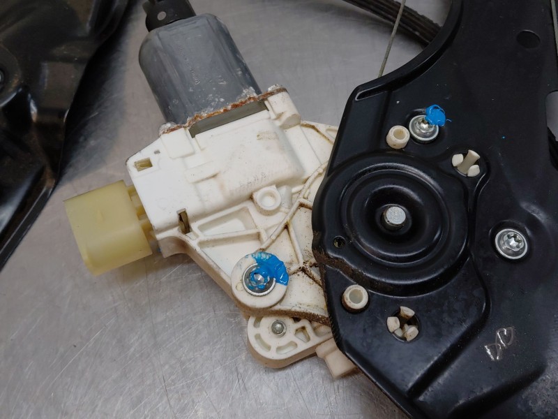 Recambio de elevalunas delantero derecho para bmw x1 (e84) sdrive 18 d referencia OEM IAM   