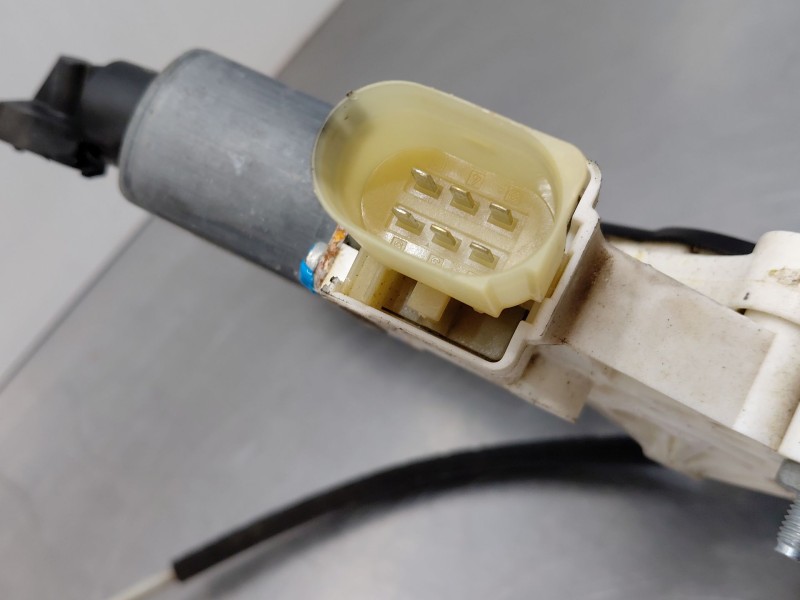 Recambio de elevalunas delantero derecho para bmw x1 (e84) sdrive 18 d referencia OEM IAM   