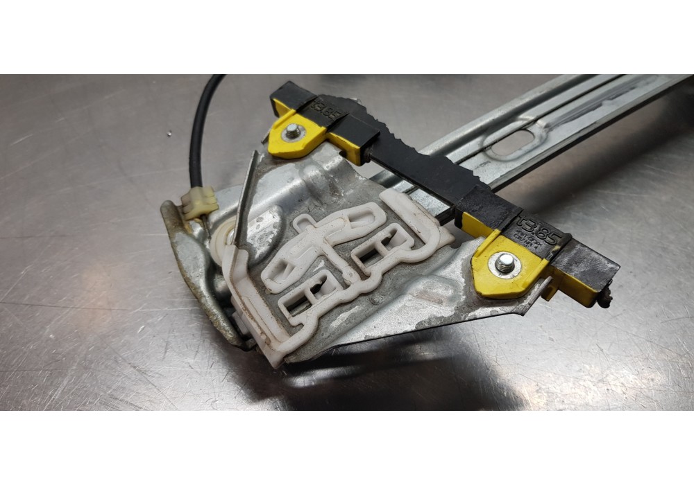 Recambio de elevalunas delantero izquierdo para toyota corolla touring sports (e21) hybrid advance referencia OEM IAM 6982002741