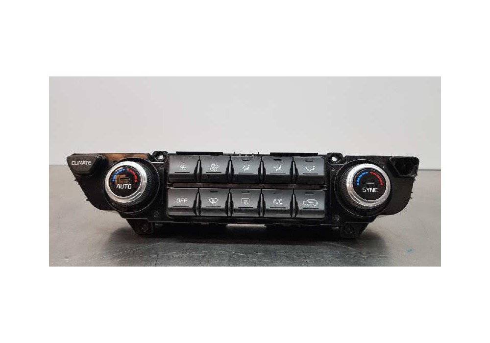 Recambio de mando climatizador para kia sportage basic 2wd referencia OEM IAM 97250F1CD0AK5  