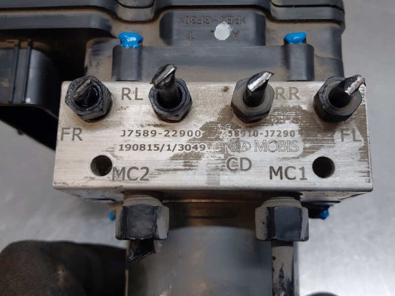 Recambio de abs para kia xceed drive referencia OEM IAM   