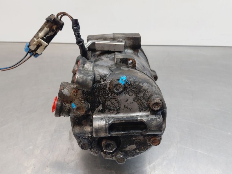 Recambio de compresor aire acondicionado para opel combo tour 1.3 cdti 16v referencia OEM IAM 13197538  