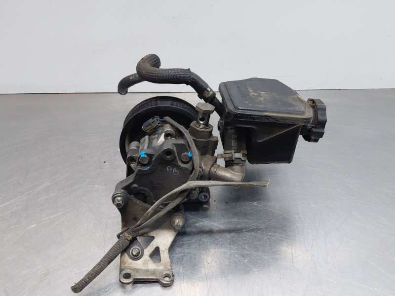 Recambio de bomba direccion para mercedes-benz clase gl (x164) 4-matic referencia OEM IAM A0044668401  
