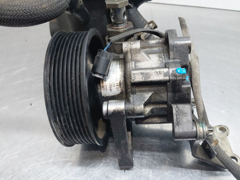 Recambio de bomba direccion para mercedes-benz clase gl (x164) 4-matic referencia OEM IAM A0044668401  