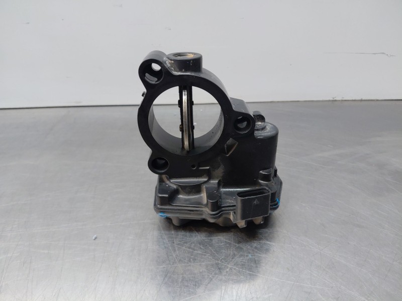 Recambio de caja mariposa para bmw 2 gran tourer (f46) 218 d referencia OEM IAM 13548512452  