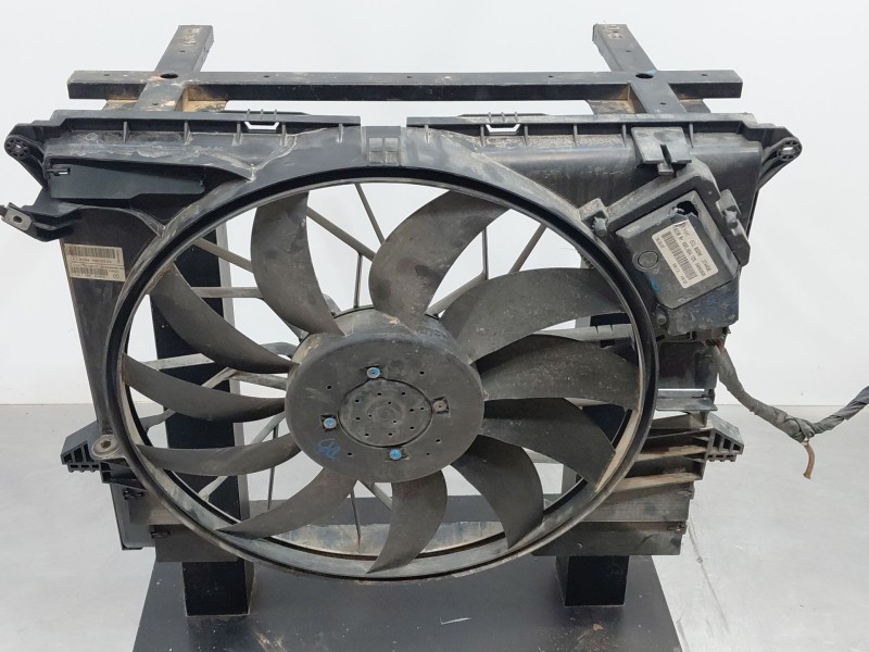 Recambio de electroventilador para mercedes-benz clase gl (x164) 4-matic referencia OEM IAM A1645000393  