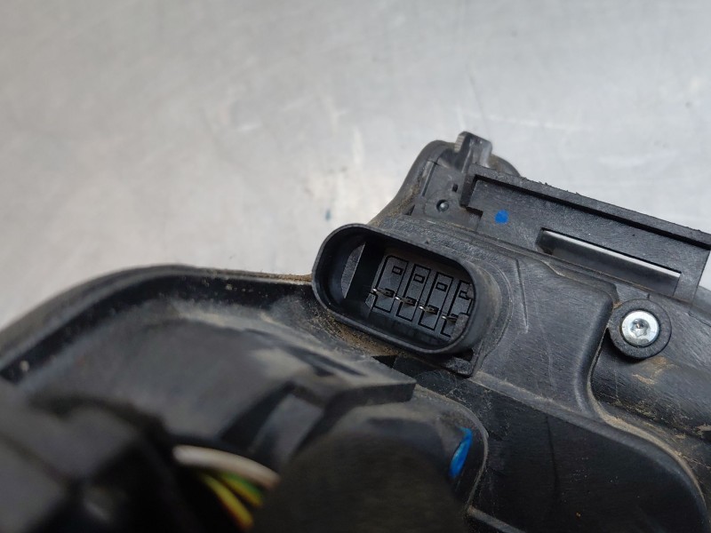 Recambio de cerradura puerta delantera izquierda para bmw 2 gran tourer (f46) 218 d referencia OEM IAM 51217281931  