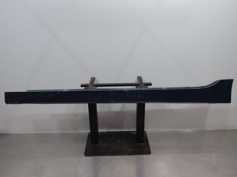 Recambio de faldon lateral para bmw 2 gran tourer (f46) 218 d referencia OEM IAM 51177403805  