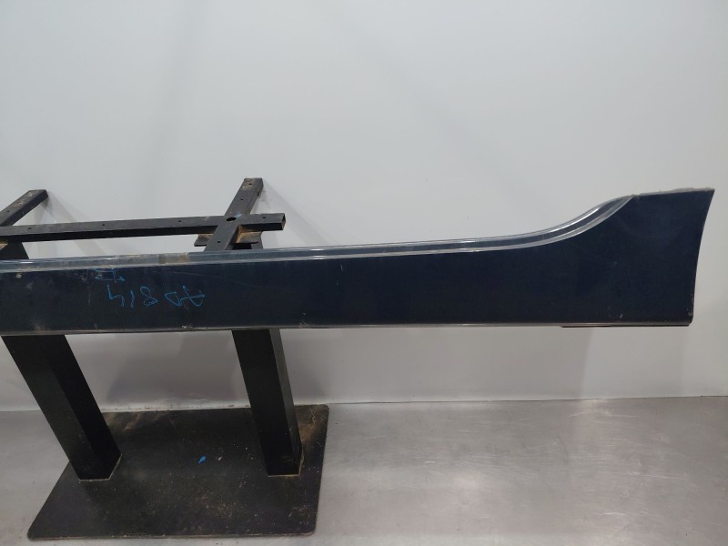 Recambio de faldon lateral para bmw 2 gran tourer (f46) 218 d referencia OEM IAM 51177403805  