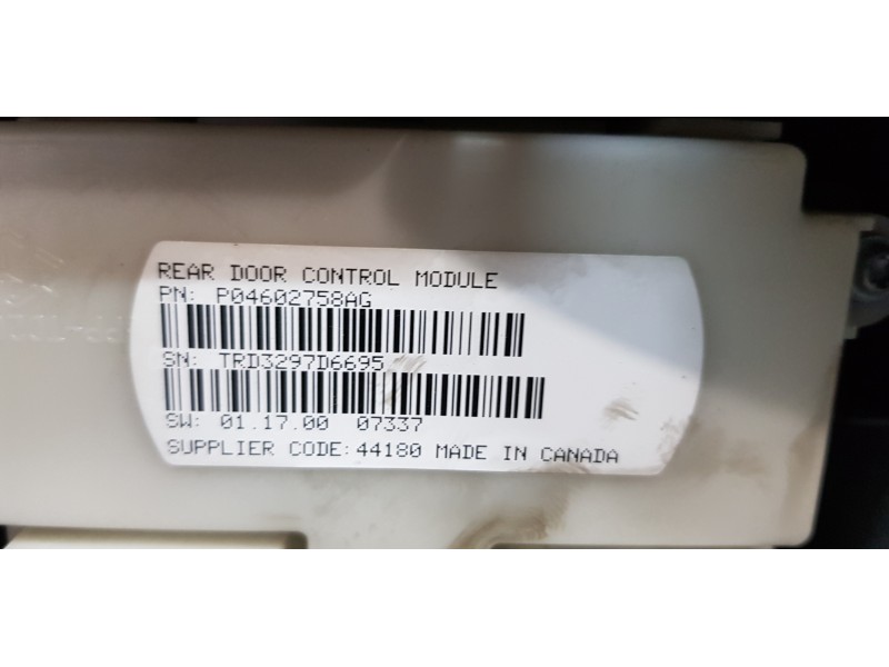 Recambio de elevalunas trasero derecho para chrysler grand voyager limited referencia OEM IAM 3016661G  