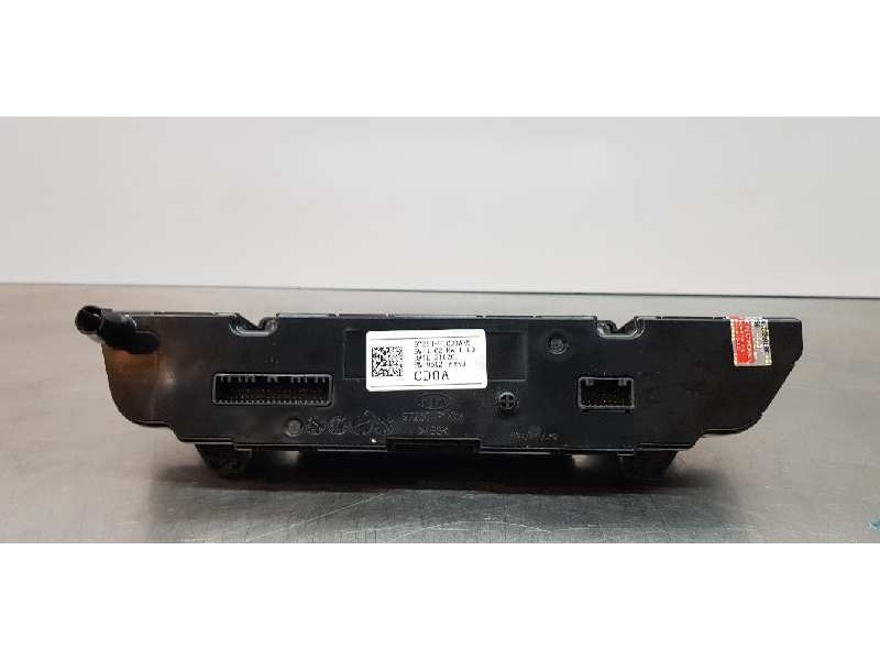 Recambio de mando climatizador para kia sportage basic 2wd referencia OEM IAM 97250F1CD0AK5  