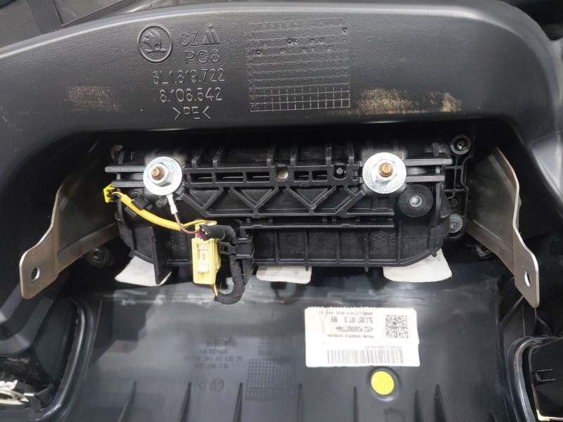 Recambio de kit airbag para skoda yeti (5l) 1.2 tsi referencia OEM IAM 5L1857007B9B9 5J0880201H3X1 5L0857701ARAA