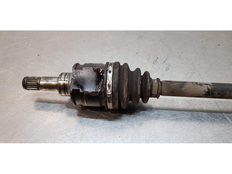 Recambio de transmision trasera izquierda para toyota rav 4 (a3) sol referencia OEM IAM 4233042050   Recambio de transmision trasera izquierda para toyota rav 4 (a3) sol referencia OEM IAM 4233042050