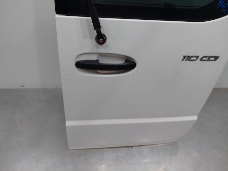 Recambio de puerta trasera derecha para mercedes-benz vito mixto (447) combi referencia OEM IAM   
