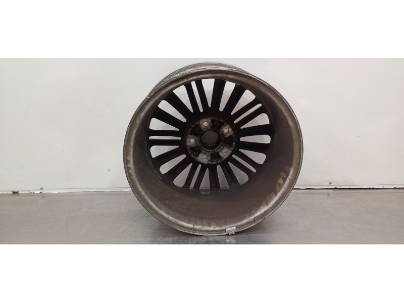 Recambio de llanta para hyundai kona klass 2wd referencia OEM IAM 52910J9200  