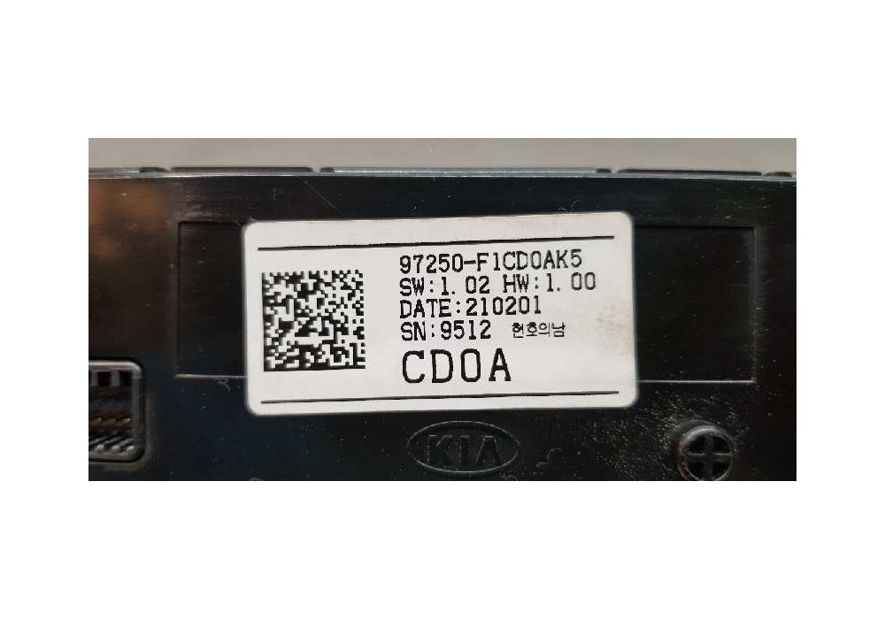 Recambio de mando climatizador para kia sportage basic 2wd referencia OEM IAM 97250F1CD0AK5  