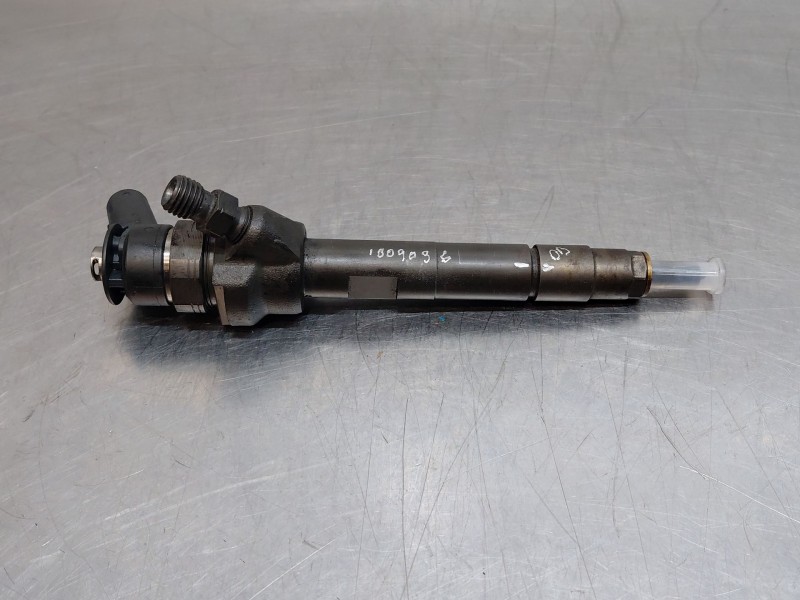 Recambio de inyector para bmw x1 (e84) sdrive 18 d referencia OEM IAM 13537798446  