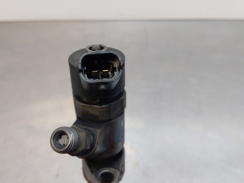 Recambio de inyector para citroën c4 i (lc_) 1.6 hdi referencia OEM IAM   