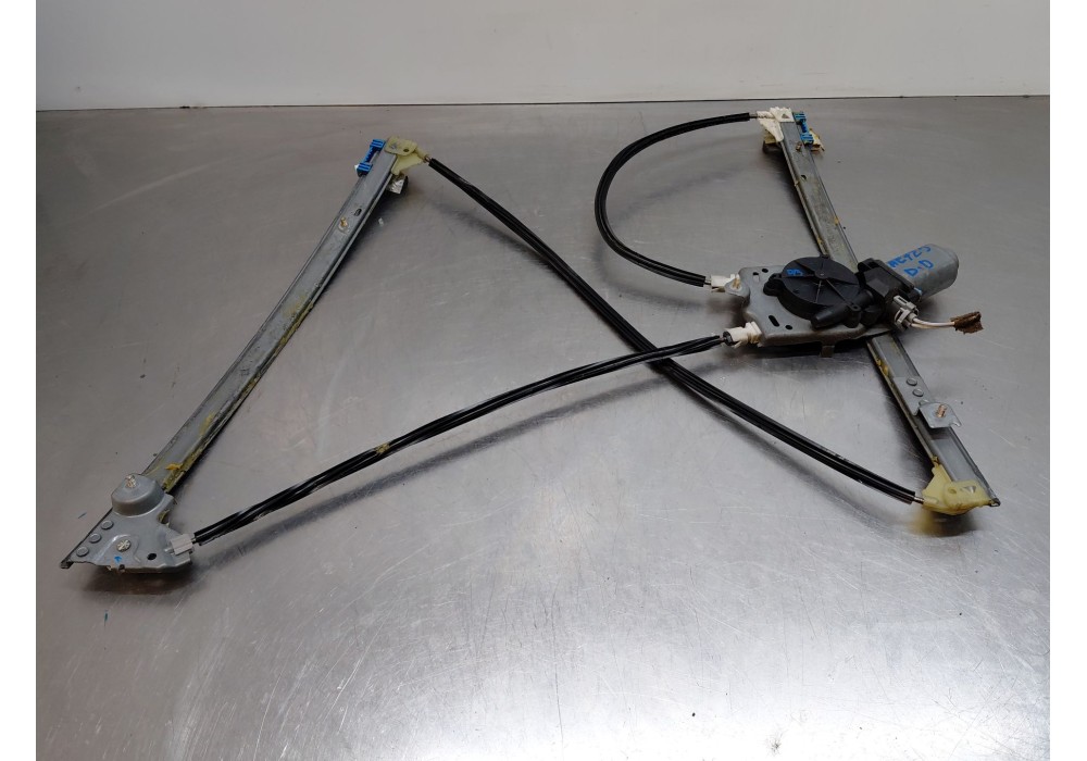 Recambio de elevalunas delantero derecho para renault laguna ii (bg0/1_) 1.9 dci (bg0e) referencia OEM IAM 8200485195  