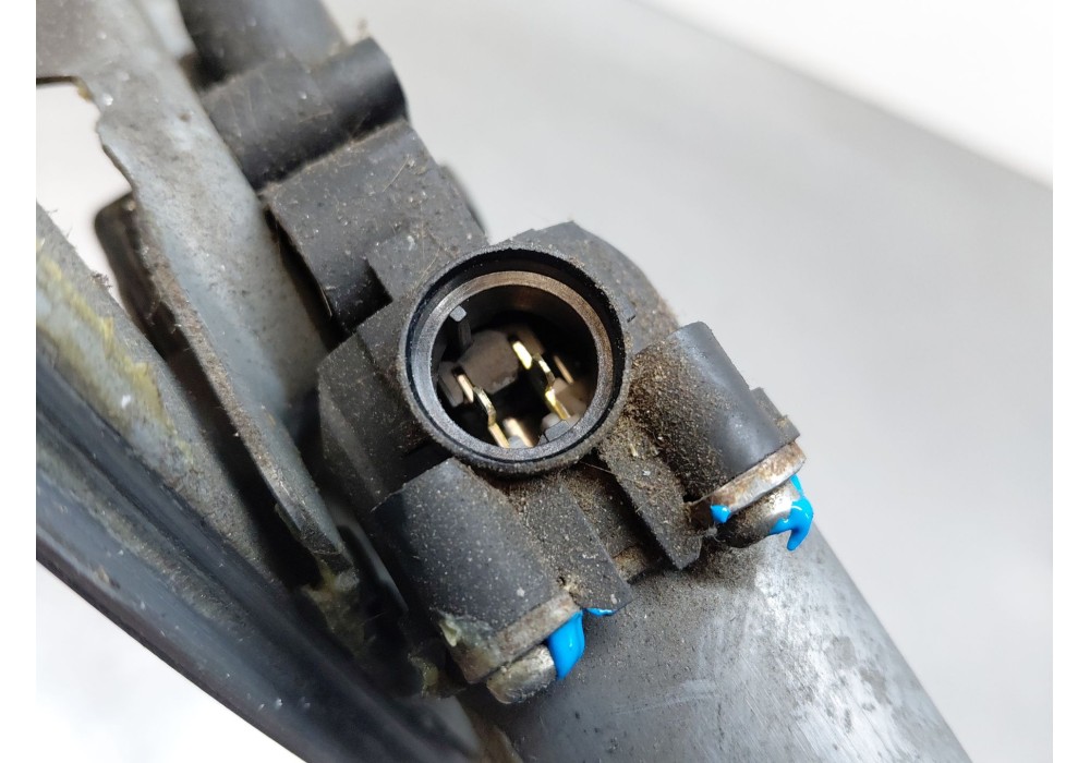 Recambio de elevalunas delantero derecho para renault laguna ii (bg0/1_) 1.9 dci (bg0e) referencia OEM IAM 8200485195  