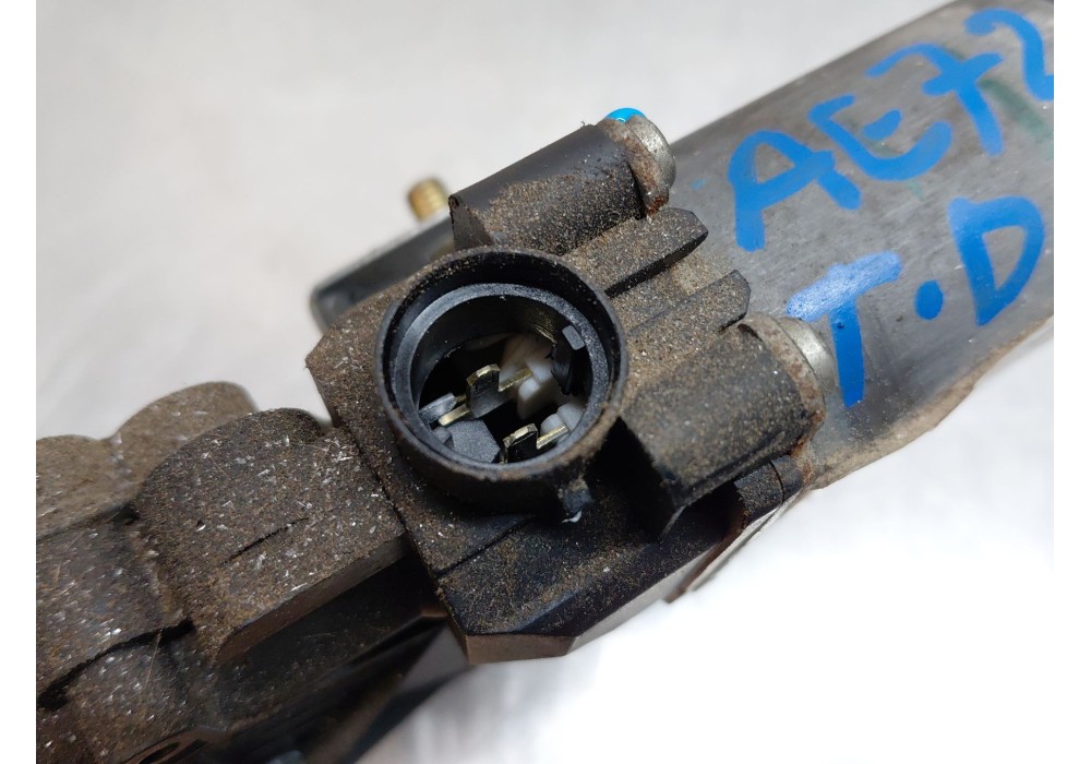 Recambio de elevalunas trasero derecho para renault laguna ii (bg0/1_) 1.9 dci (bg0e) referencia OEM IAM 8200000558  
