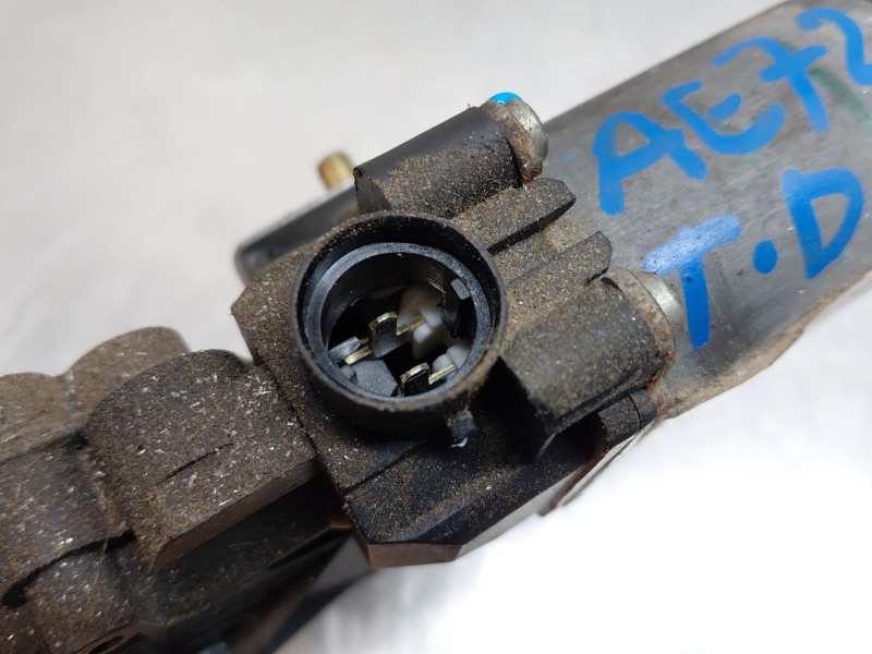 Recambio de elevalunas trasero derecho para renault laguna ii (bg0/1_) 1.9 dci (bg0e) referencia OEM IAM 8200000558  