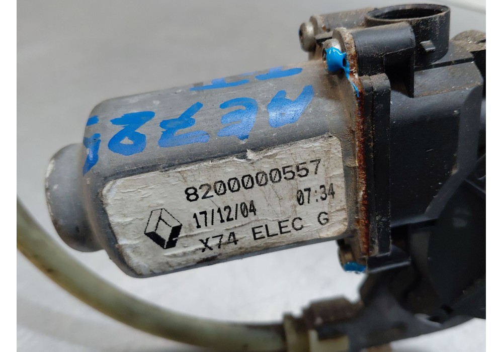 Recambio de elevalunas trasero izquierdo para renault laguna ii (bg0/1_) 1.9 dci (bg0e) referencia OEM IAM 8200000557  