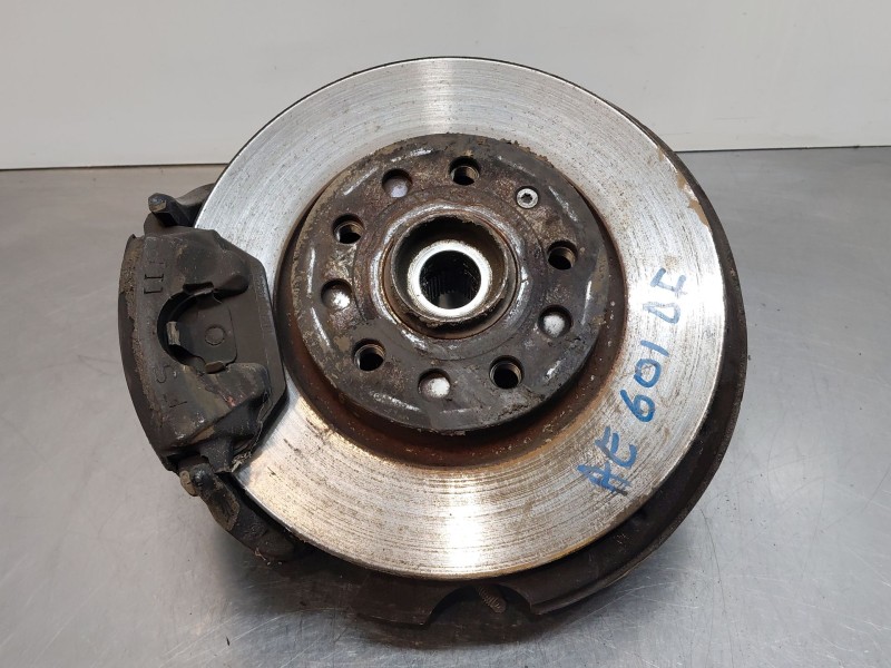 Recambio de mangueta delantera izquierda para skoda yeti (5l) 1.2 tsi referencia OEM IAM   