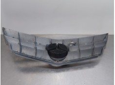 Recambio de rejilla delantera para mercedes-benz clase b sports tourer (w245) b 180 cdi (245.207) referencia OEM IAM    2
