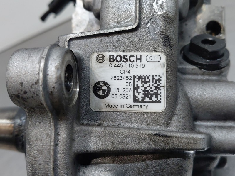 Recambio de bomba inyeccion para bmw x1 (e84) sdrive 18 d referencia OEM IAM 13518577648 0445010519 