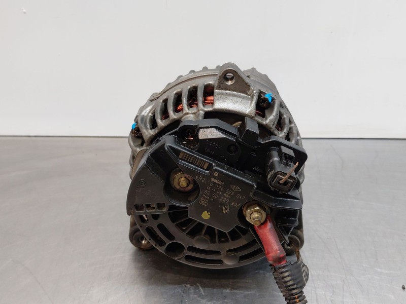 Recambio de alternador para renault laguna ii (bg0/1_) 1.9 dci (bg0e) referencia OEM IAM 8200229907  