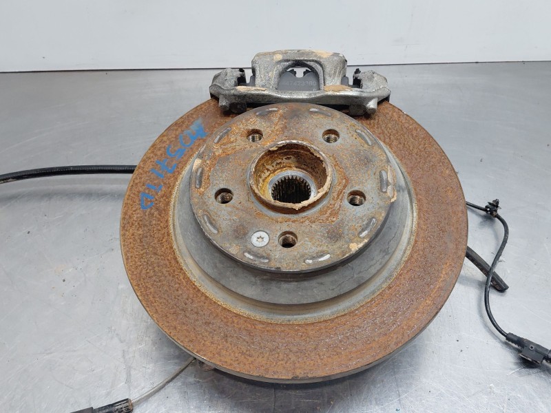 Recambio de mangueta trasera derecha para mercedes-benz vito mixto (447) combi referencia OEM IAM   