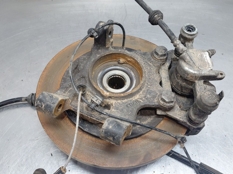 Recambio de mangueta trasera derecha para mercedes-benz vito mixto (447) combi referencia OEM IAM   