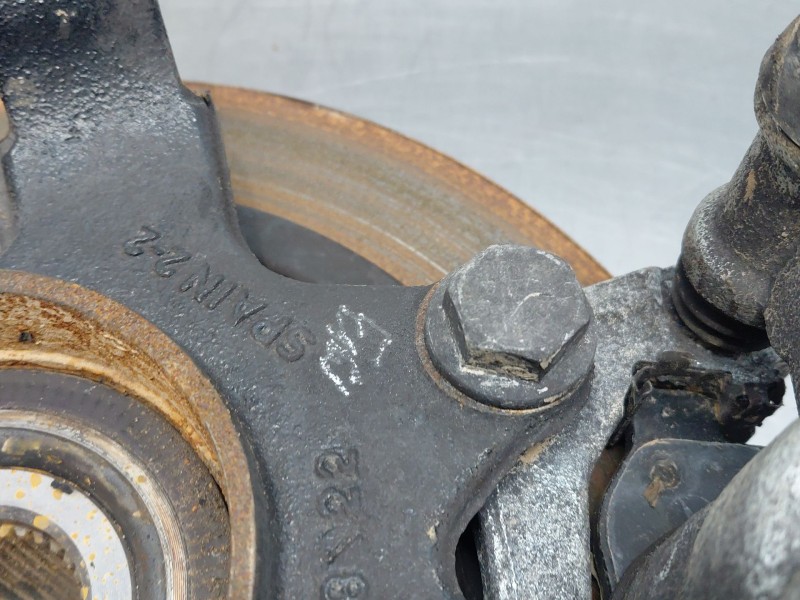 Recambio de mangueta trasera izquierda para mercedes-benz vito mixto (447) combi referencia OEM IAM   